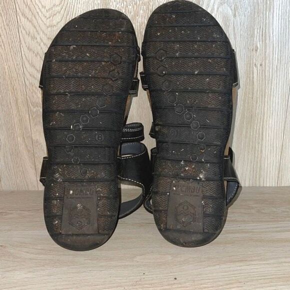 Khombu Women's Ava Sport Outdoor Sandals Cushion Ankle Strap Black Size 8 - Picture 7 of 7